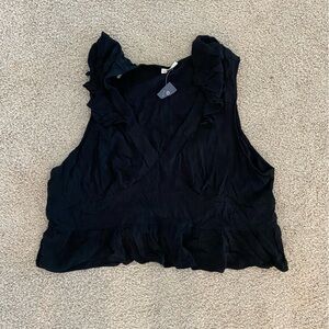 Universal Thread 4X black flutter sleeve crop top